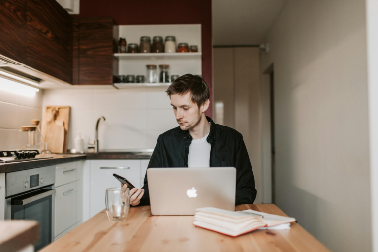 3 Ways to Stay Motivated During Your Job Hunt