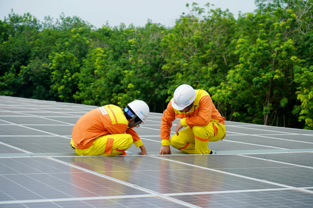 Crisis Management in Recruitment: EnergiPersonnel’s 24/7 Availability