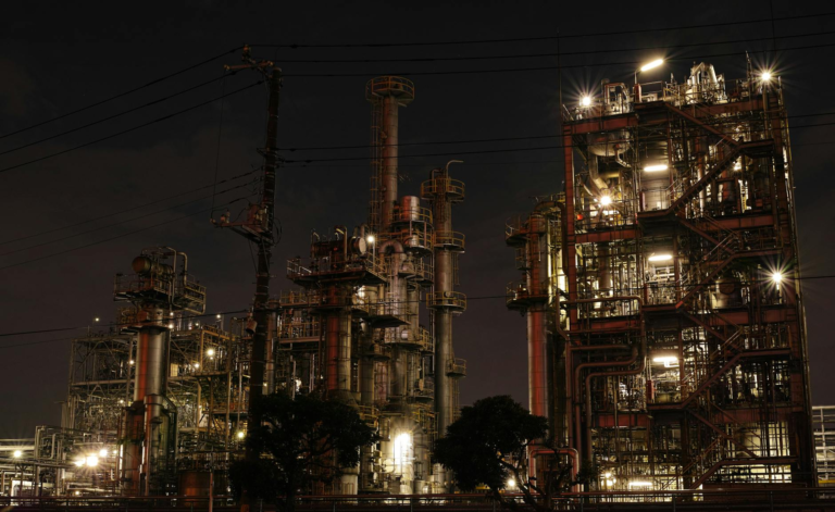 Staffing for Safety-Critical Roles in Oil, Gas & Public Works